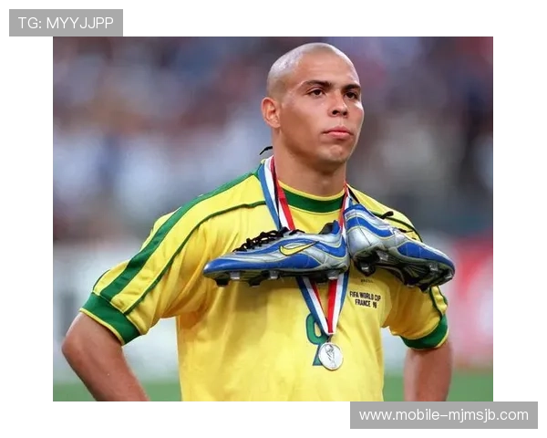 历届世界杯金靴奖得主分析：射手王的成长轨迹与比赛表现